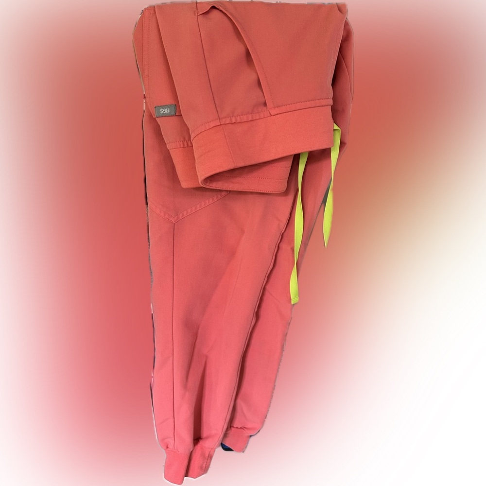 Figs XS Coral Jogger Pants with Neon Accents